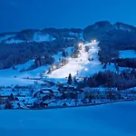 아파트 Aloisius Im Allgaeu - Ueber Den Daechern Von Nesselwang, Sonniger Balkon, Bergblick, Koenigscard Inklusive