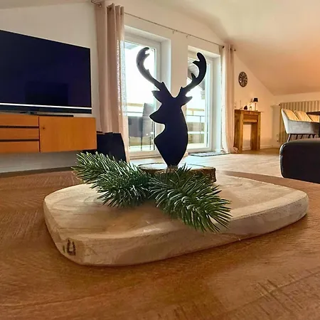 Apartamento Aloisius Im Allgäu - über Den Dächern Von Nesselwang, Sonniger Balkon, Bergblick, Königscard Inklusive Nesselwang