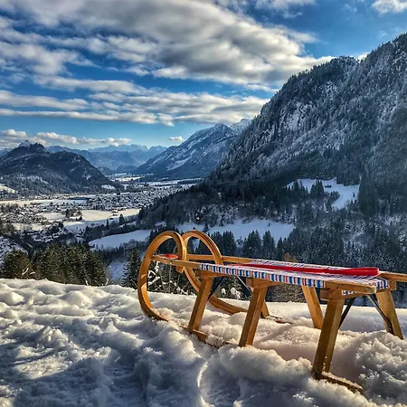 아파트 Aloisius Im Allgaeu - Ueber Den Daechern Von Nesselwang, Sonniger Balkon, Bergblick, Koenigscard Inklusive