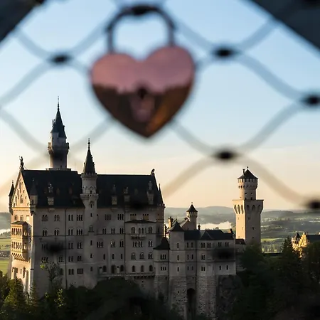 Aloisius Im Allgaeu - Ueber Den Daechern Von Nesselwang, Sonniger Balkon, Bergblick, Koenigscard Inklusive 아파트